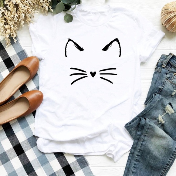 Gildan Tops - Cat 🐱